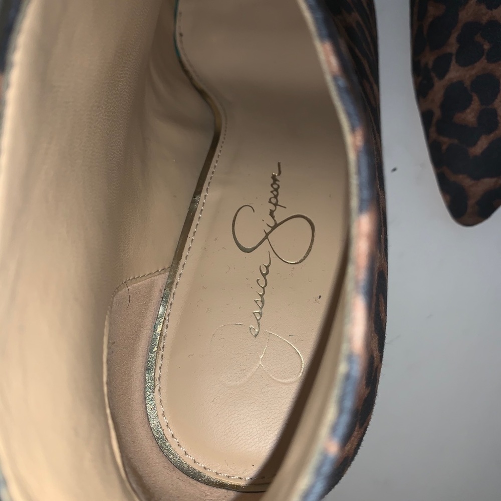 Jessica Simpson leopard booties - Picture 4 of 8